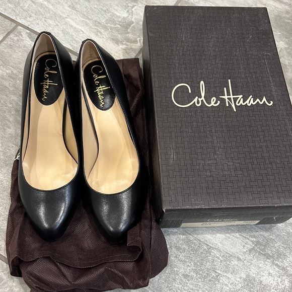 Cole Haan New Air Margot Pump in black size 7B - Picture 6 of 6